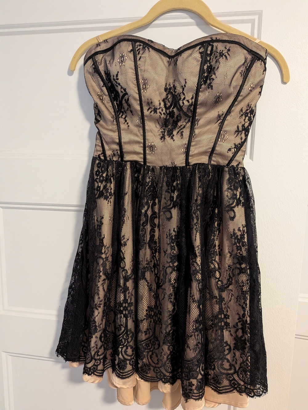 Guess Vintage Strapless Black Lace Overlay Cocktail Dress - Nude Underlay